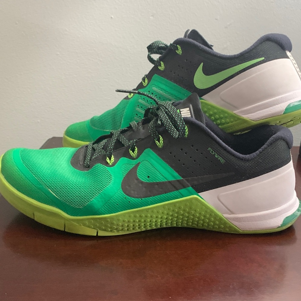 Nike Metcon 2 Men's Green and Black Shoes